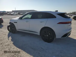 2021 Jaguar F-Pace R-Dynamic S z VIN SADCT2FU5MA681304, wystawiony jako Copart lot #43956495 z przebiegiem 28 466 mil mil oraz Szkoda całkowita • Salvage title. Historia ofert i sprzedaży dostępna na DreamBid. Obrazek 2.