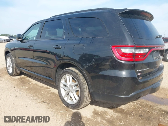 2025 Dodge Durango GT Plus with VIN 1C4RDJDG8SC517864, listed as a IAAI auction lot 42145958 with 5,582 mi miles and . Bid and sale history available at DreamBid. Image 3.