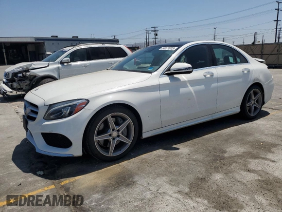 2016 Mercedes-Benz C 300 z VIN 55SWF4JB8GU150979, wystawiony jako Copart lot #64071805 z przebiegiem 37 268 mil mil oraz Szkoda całkowita • Salvage title. Historia ofert i sprzedaży dostępna na DreamBid. Obrazek 1.