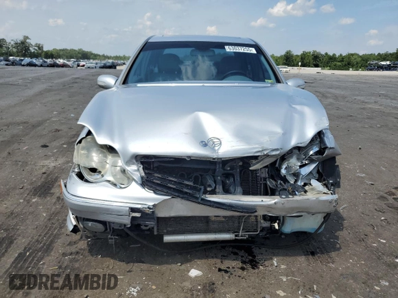 2007 Mercedes-Benz C 230 Sport with VIN WDBRF52H97A923151, listed as a Copart auction lot 63037255 with 196,893 mi miles and Salvage title. Bid and sale history available at DreamBid. Image 5.
