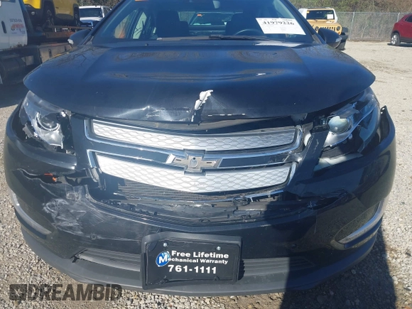 2014 Chevrolet Volt with VIN 1G1RD6E45EU161687, listed as a IAAI auction lot 41979226 with 99,957 mi miles and . Bid and sale history available at carsss.com. Image 6.
