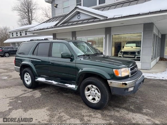 2000 Toyota 4Runner SR5 with VIN JT3HN86R2Y0263096, listed as a IAAI auction lot 41649205 with 284,195 mi miles. Bid and sale history available at carsss.com. Image 1.