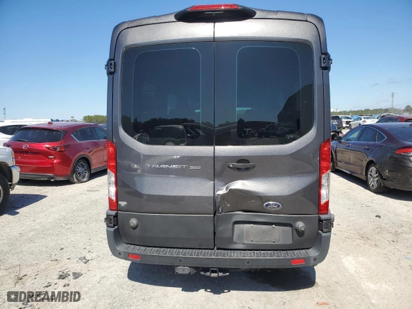 2020 Ford Transit Passenger Wagon XL with VIN 1FBAX2C85LKB20130, listed as a Copart auction lot 46573205 with 272,546 mi miles and Clean Title. Bid and sale history available at carsss.com. Image 6.