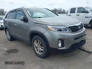 2015 Kia Sorento LX with VIN 5XYKTCA66FG570155, listed as a IAAI auction lot 42123965 with 110,748 mi miles and . Bid and sale history available at carsss.com. Image 1.