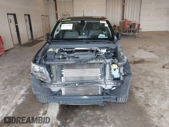 2018 Chevrolet Colorado 2WD Work Truck with VIN 1GCHSBEA8J1325520, listed as a IAAI auction lot 42254591 with 204,884 mi miles and . Bid and sale history available at DreamBid. Image 13.