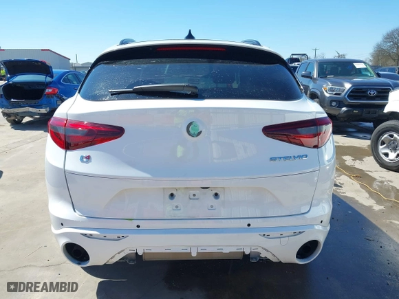 2023 Alfa Romeo Stelvio Ti with VIN ZASPAKBN4P7D63524, listed as a IAAI auction lot 41626631 with 37,731 mi miles. Bid and sale history available at carsss.com. Image 17.