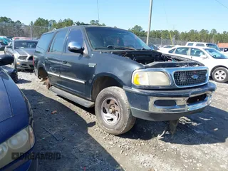 1997 Ford Expedition XLT z VIN 1FMEU17L6VLA71964, wystawiony jako IAAI lot #41579903 z przebiegiem 233 174 mil mil oraz . Historia ofert i sprzedaży dostępna na DreamBid. Obrazek 1.