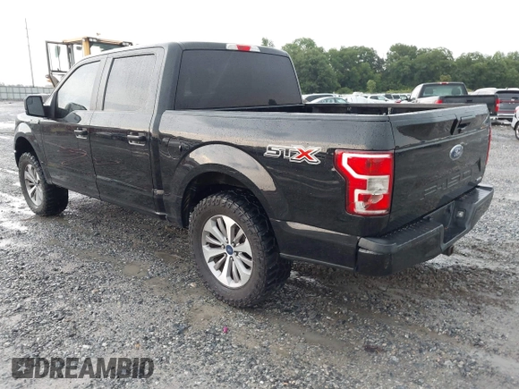 2018 Ford F-150 XL z VIN 1FTEW1CP4JFB01141, wystawiony jako IAAI lot #42703141 z przebiegiem 232 138 mil mil oraz . Historia ofert i sprzedaży dostępna na DreamBid. Obrazek 3.