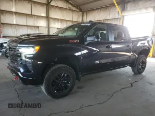 2023 Chevrolet Silverado 1500 LT Trail Boss with VIN 3GCUDFED6PG302032, listed as a Copart auction lot 43483165 with 5,865 mi miles and Salvage Title. Bid and sale history available at DreamBid. Image 1.