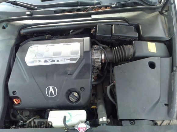 2007 Acura TL with VIN 19UUA66237A047393, listed as a IAAI auction lot 38734178 with 999,999 mi miles. Bid and sale history available at carsss.com. Image 10.