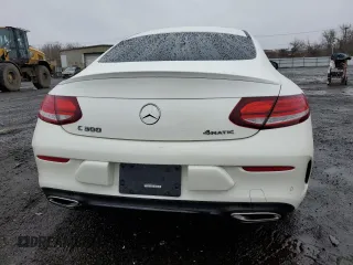 2021 Mercedes-Benz C 300 with VIN W1KWJ8EB6MG051313, listed as a Copart auction lot 52004095 with 57,684 mi miles and Salvage title. Bid and sale history available at DreamBid. Image 6.