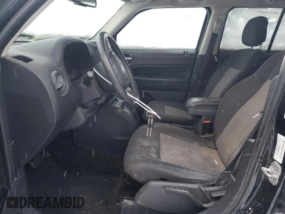 2013 Jeep Patriot Latitude with VIN 1C4NJPFB6DD223548, listed as a Copart auction lot 89398855 with 167,074 mi miles and Clean Title. Bid and sale history available at carsss.com. Image 7.