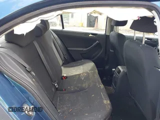 2015 Volkswagen Jetta S с VIN 3VW2K7AJ3FM306356, выставлен на аукционе IAAI как лот 42244687 с пробегом 87 901 миль миль и . История ставок и продаж доступна на DreamBid. Изображение 8.