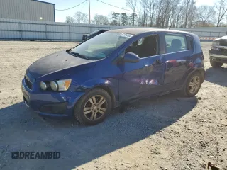2014 Chevrolet Sonic LT with VIN 1G1JC6SH4E4205072, listed as a Copart auction lot 87321804 with 185,736 mi miles and Clean Title. Bid and sale history available at carsss.com. Image 1.