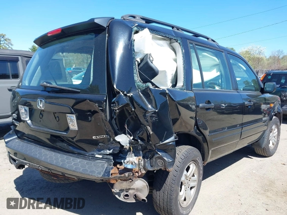 2007 Honda Pilot LX with VIN 2HKYF18147H531901, listed as a IAAI auction lot 42133424 with 159,767 mi miles and . Bid and sale history available at DreamBid. Image 4.