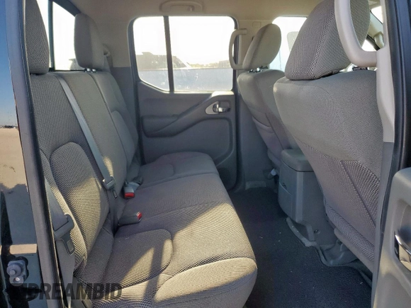 2015 Nissan Frontier SV z VIN 1N6AD0ER8FN714144, wystawiony jako Copart lot #52053695 z przebiegiem 127 874 mil mil oraz Szkoda całkowita • Salvage title. Historia ofert i sprzedaży dostępna na DreamBid. Obrazek 10.