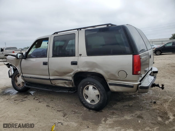 1999 Chevrolet Tahoe Z71 with VIN 1GNEK13RXXJ402023, listed as a Copart auction lot 78086864 with 287,300 mi miles and Non Repairable. Bid and sale history available at carsss.com. Image 2.