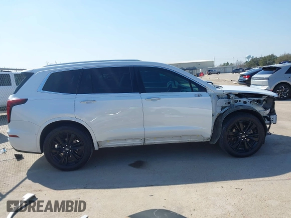 2020 Cadillac XT6 FWD Premium Luxury z VIN 1GYKPERS1LZ103976, wystawiony jako IAAI lot #41679005 z przebiegiem 57 249 mil mil oraz . Historia ofert i sprzedaży dostępna na DreamBid. Obrazek 14.