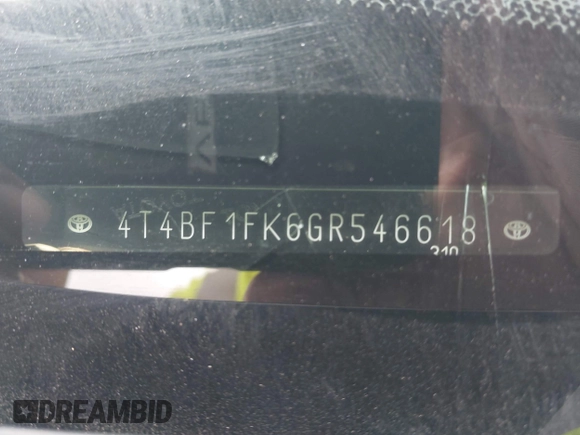 2016 Toyota Camry XLE with VIN 4T4BF1FK6GR546618, listed as a IAAI auction lot 41948177 with 173,083 mi miles. Bid and sale history available at carsss.com. Image 9.