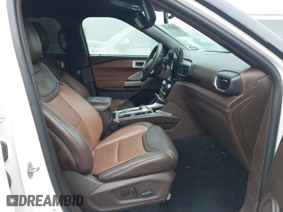 2021 Ford Explorer King Ranch z VIN 1FM5K7LC8MGC03614, wystawiony jako IAAI lot #41927773 z przebiegiem Nie podano mil oraz . Historia ofert i sprzedaży dostępna na DreamBid. Obrazek 5.