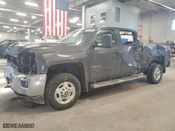 2015 Chevrolet Silverado 2500HD LT with VIN 1GC1KVE82FF117353, listed as a Copart auction lot 45543405 with 238,563 mi miles and Salvage Title. Bid and sale history available at carsss.com. Image 1.