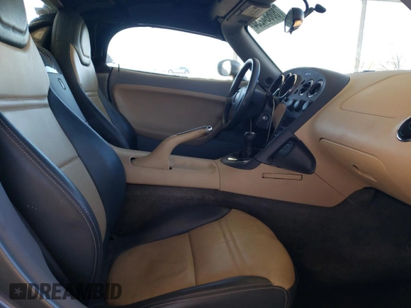 2006 Pontiac Solstice z VIN 1G2MB33BX6Y109591, wystawiony jako Copart lot #80684234 z przebiegiem 90 032 mil mil oraz Czysty tytuł • Clean title. Historia ofert i sprzedaży dostępna na DreamBid. Obrazek 10.