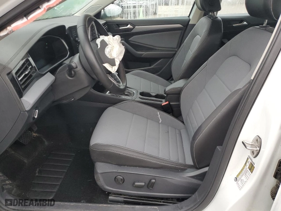 2025 Volkswagen Jetta SE with VIN 3VW7X7BU5SM013679, listed as a Copart auction lot 86745274 with 12,380 mi miles and Salvage Title. Bid and sale history available at carsss.com. Image 7.