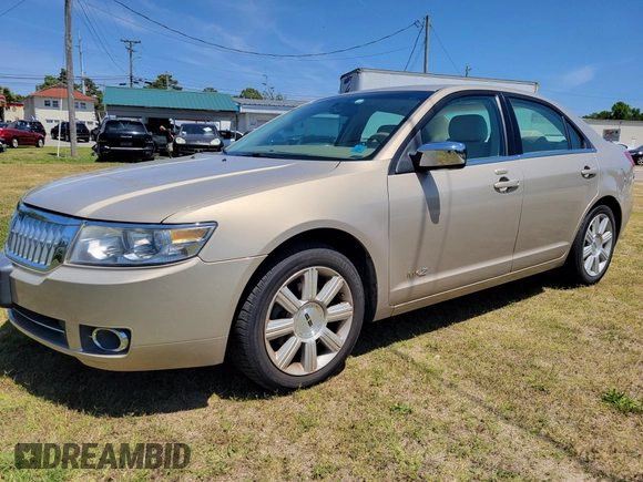 2007 Lincoln MKZ with VIN 3LNHM26T77R667027, listed as a IAAI auction lot 42176330 with 42,852 mi miles and . Bid and sale history available at carsss.com. Image 2.