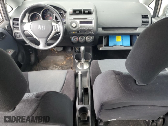 2008 Honda Fit Sport with VIN JHMGD38668S024685, listed as a Copart auction lot 71414644 with 83,132 mi miles and Salvage Title. Bid and sale history available at carsss.com. Image 8.