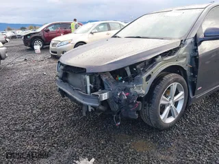 2014 Chevrolet Cruze 2LT with VIN 1G1PF5SBXE7234047, listed as a IAAI auction lot 40885552 with 145,345 mi miles. Bid and sale history available at carsss.com. Image 6.