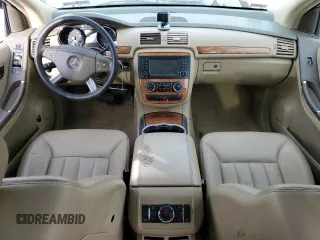 2007 Mercedes-Benz R 3.5L z VIN 4JGCB65E67A055745, wystawiony jako Copart lot #54689145 z przebiegiem 149 482 mil mil oraz Szkoda całkowita • Salvage title. Historia ofert i sprzedaży dostępna na DreamBid. Obrazek 8.