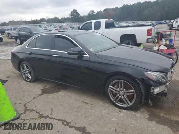 2017 Mercedes-Benz E-Class E 300 Luxury with VIN WDDZF4KB9HA077375, listed as a Copart auction lot 66361392 with 83,091 mi miles. Bid and sale history available at carsss.com. Image 4.