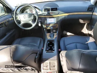 2007 Mercedes-Benz E 550 with VIN WDBUF72X57B086440, listed as a Copart auction lot 42975855 with 178,032 mi miles and Salvage Title. Bid and sale history available at DreamBid. Image 8.