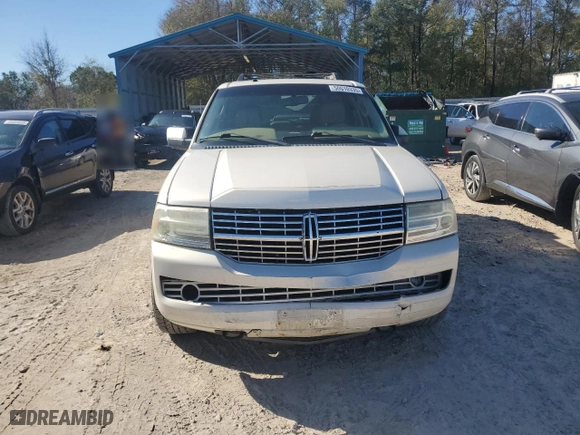 2008 Lincoln Navigator with VIN 5LMFU27578LJ03561, listed as a Copart auction lot 50010335 with 178,036 mi miles and Salvage Title. Bid and sale history available at carsss.com. Image 5.