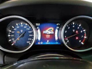 2015 Maserati Ghibli z VIN ZAM57XSA2F1159438, wystawiony jako Copart lot #52530965 z przebiegiem 73 996 mil mil oraz Szkoda całkowita • Salvage title. Historia ofert i sprzedaży dostępna na DreamBid. Obrazek 9.
