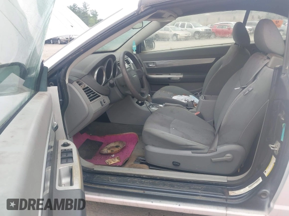2008 Chrysler Sebring Touring with VIN 1C3LC55R58N633301, listed as a IAAI auction lot 42509490 with 100,510 mi miles and . Bid and sale history available at DreamBid. Image 5.