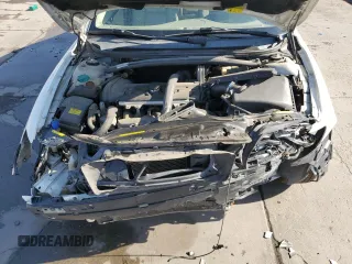 2004 Volvo S60 with VIN YV1RH59H842389027, listed as a Copart auction lot 71309694 with 200,477 mi miles and Salvage Title. Bid and sale history available at carsss.com. Image 11.