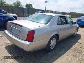2005 Cadillac DeVille z VIN 1G6KD54Y15U158635, wystawiony jako IAAI lot #42469707 z przebiegiem 136 336 mil mil oraz . Historia ofert i sprzedaży dostępna na DreamBid. Obrazek 4.