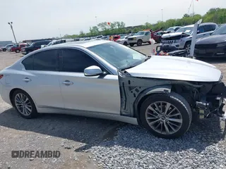2018 Infiniti Q50 Luxe with VIN JN1EV7AP5JM353956, listed as a IAAI auction lot 42082832 with 95,160 mi miles and . Bid and sale history available at carsss.com. Image 13.