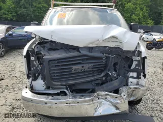 2017 GMC Savana Cargo Van with VIN 1GTW7AFF1H1908339, listed as a Copart auction lot 58879394 with 93,372 mi miles and Salvage Title. Bid and sale history available at carsss.com. Image 5.