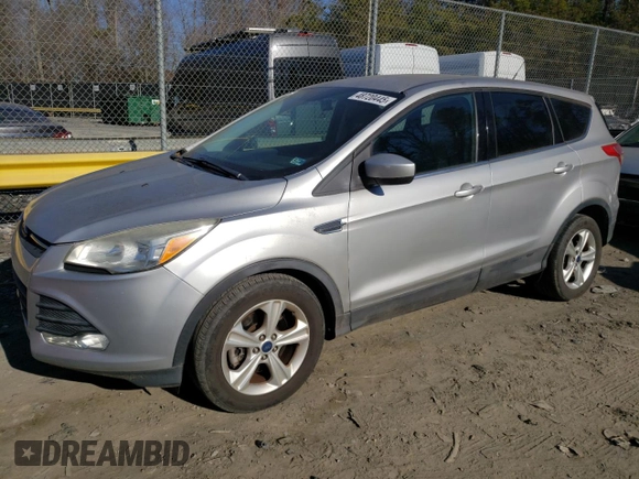 2015 Ford Escape SE with VIN 1FMCU0G90FUC86144, listed as a Copart auction lot 48720445 with 124,097 mi miles and Clean Title. Bid and sale history available at carsss.com. Image 1.