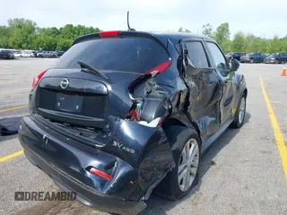 2011 Nissan Juke SV z VIN JN8AF5MV6BT022497, wystawiony jako IAAI lot #42315021 z przebiegiem 216 281 mil mil oraz . Historia ofert i sprzedaży dostępna na DreamBid. Obrazek 13.