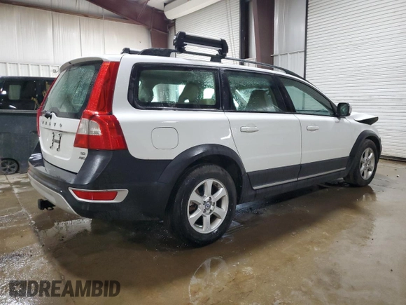 2008 Volvo XC70 z VIN YV4BZ982981031744, wystawiony jako Copart lot #55879525 z przebiegiem 207 436 mil mil oraz Szkoda całkowita • Salvage title. Historia ofert i sprzedaży dostępna na DreamBid. Obrazek 3.