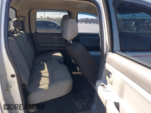 2008 Dodge Dakota SLT with VIN 1D7HE48K78S514290, listed as a IAAI auction lot 41766396 with 208,744 mi miles and . Bid and sale history available at carsss.com. Image 8.