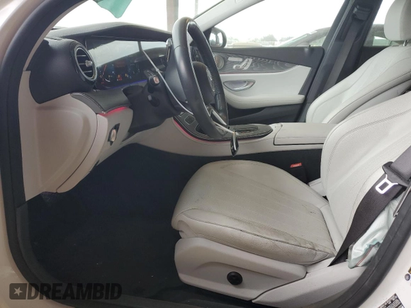 2022 Mercedes-Benz E 350 with VIN W1KZF8DB7NB050539, listed as a Copart auction lot 51081345 with 49,258 mi miles and Salvage Title. Bid and sale history available at DreamBid. Image 7.