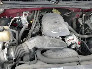 2004 Chevrolet Silverado 2500HD LS z VIN 1GCHC23UX4F177856, wystawiony jako Copart lot #86427634 z przebiegiem 212 124 mil mil oraz Czysty tytuł • Clean title. Historia ofert i sprzedaży dostępna na DreamBid. Obrazek 13.