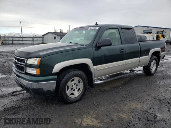 2006 Chevrolet Silverado 1500 LT2 with VIN 1GCEK19B16Z175582, listed as a Copart auction lot 54576735 with 282,876 mi miles and Salvage Title. Bid and sale history available at carsss.com. Image 1.