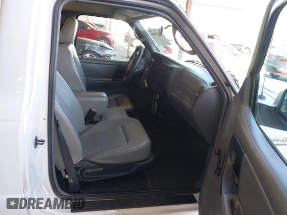 2010 Ford Ranger XL с VIN 1FTKR1AE9APA02773, выставлен на аукционе IAAI как лот 42408099 с пробегом 81 368 миль миль и . История ставок и продаж доступна на DreamBid. Изображение 5.