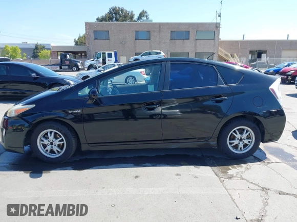 2011 Toyota Prius I with VIN JTDKN3DU8B1362809, listed as a IAAI auction lot 42149686 with 254,438 mi miles and . Bid and sale history available at DreamBid. Image 14.