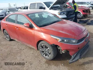 2022 Kia Forte LXS with VIN 3KPF24ADXNE434907, listed as a IAAI auction lot 41577878 with 95,737 mi miles. Bid and sale history available at carsss.com. Image 1.